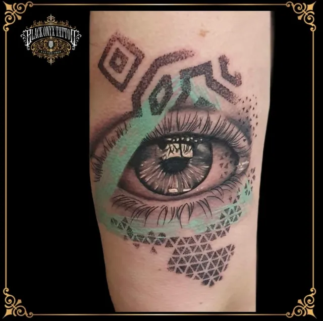 blackonyxtattoo-valkenswaard.nl-Tattoo-Mandala-Dotwork-31-1